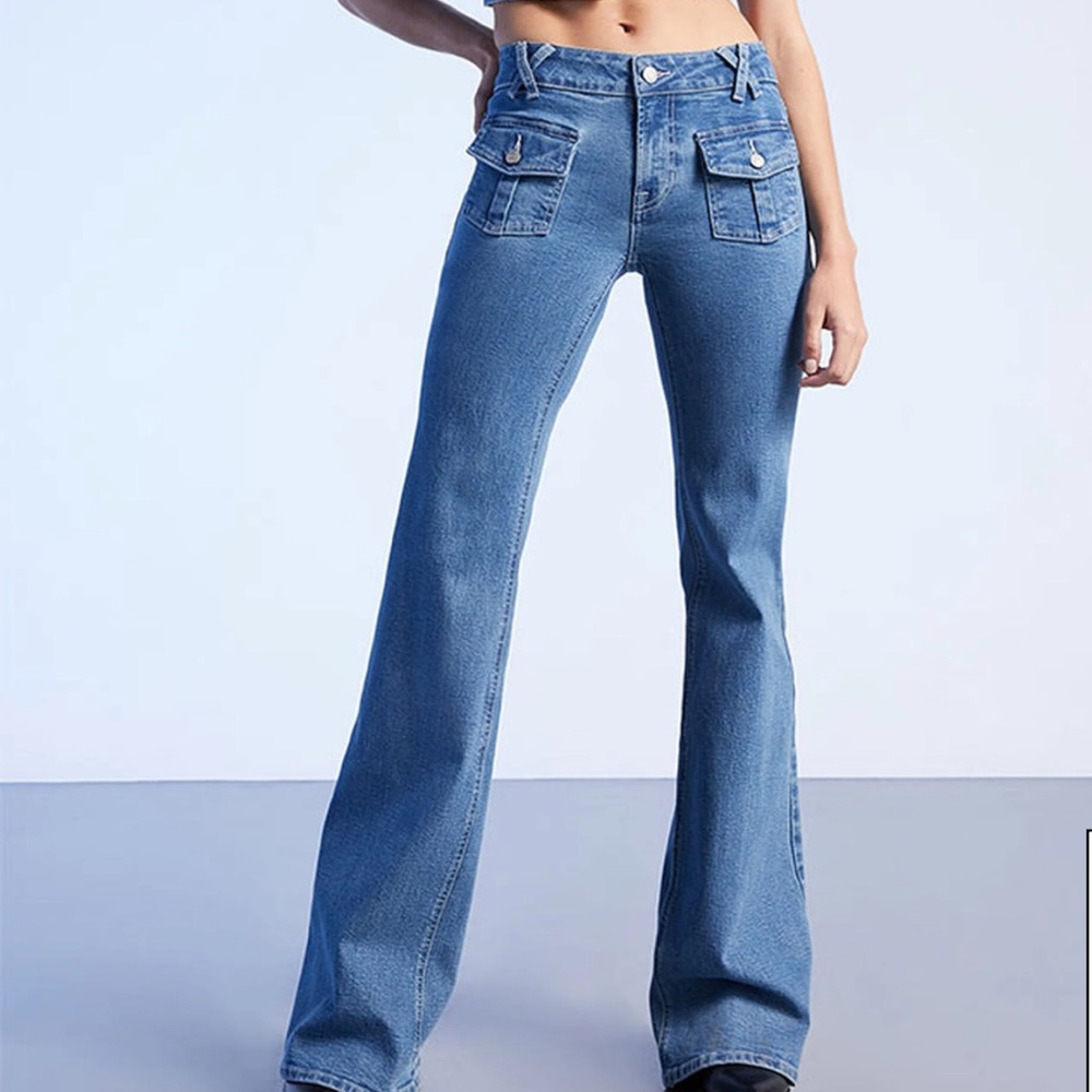 Pacsun Jeans! Low Rise flare Sz 27